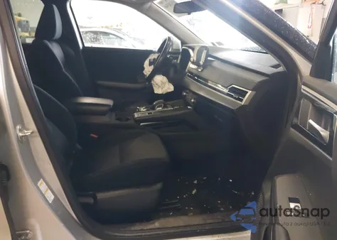 2023 Mitsubishi Outlander Es 2.5 S-Awc z USA, uszkodzony, nr VIN JA4J4TA88PZ015540